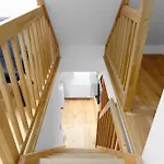 2 Rooms Apartment With Terrace And Free Parking Near Metro